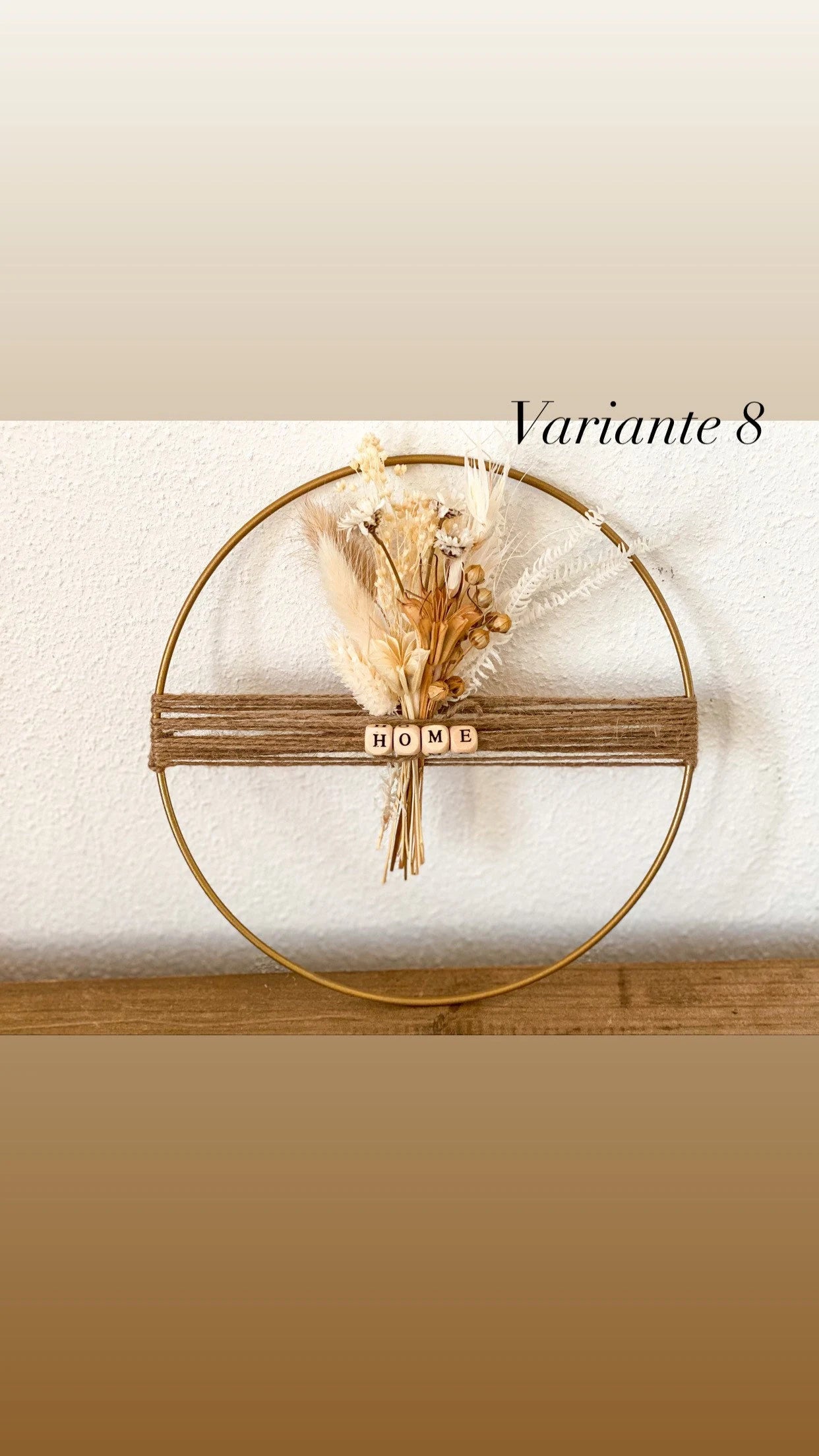 Dekoring mit Trockenblumen, Trockenblumenkranz, Dekoring mit Trockenblumenstrauß in verschiedenen Farben