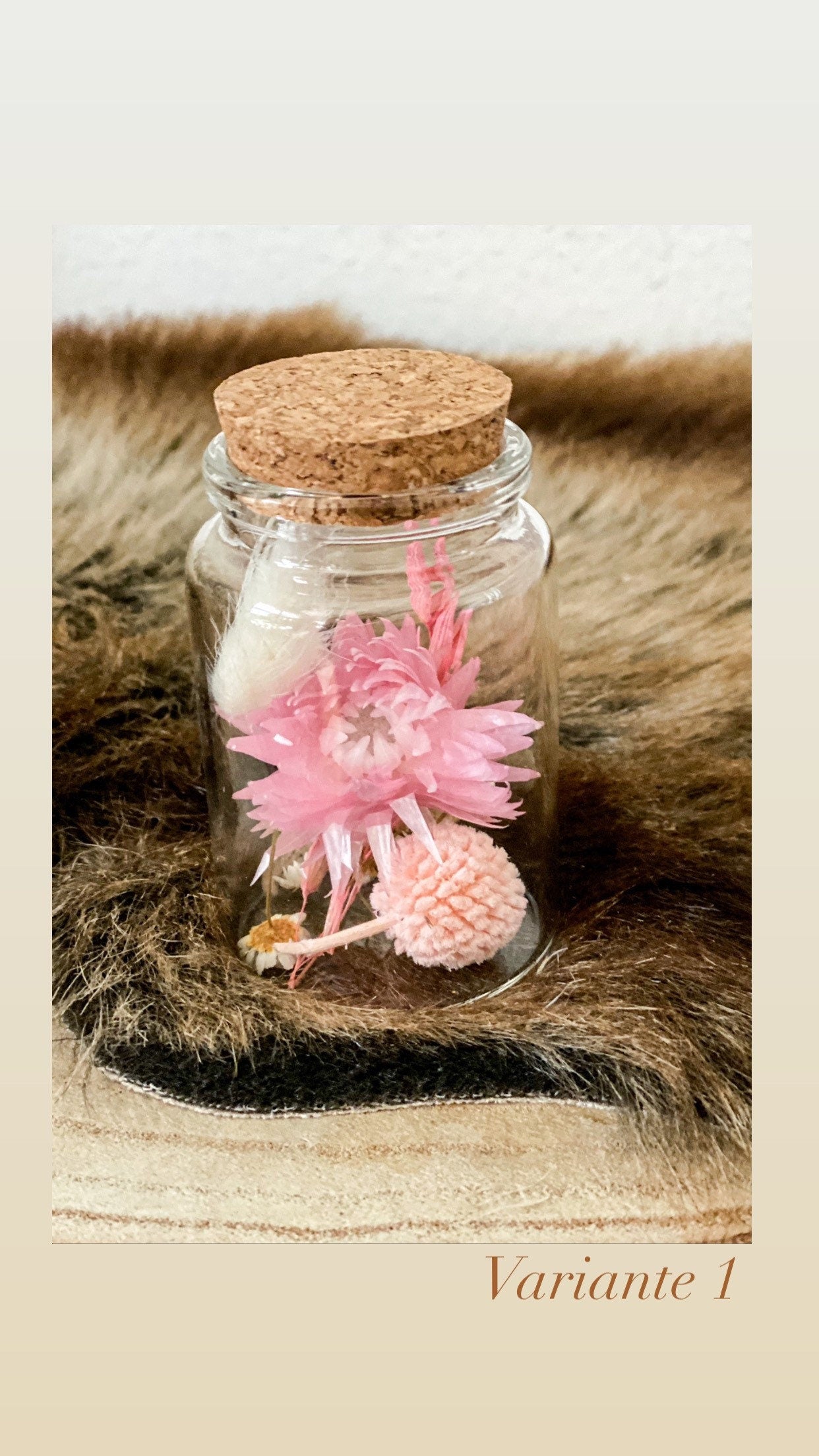Trockenblumen - Sträußchen im Glas dry flowers in verschiedenen Farben, Trockenblumenstrauß