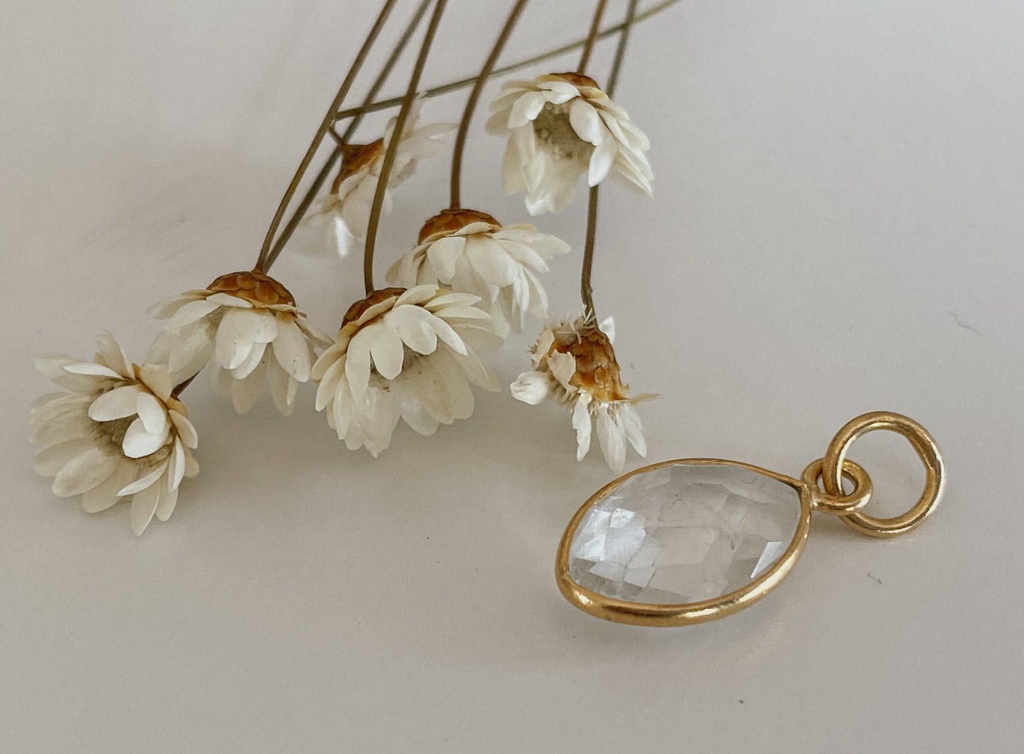 Edelstein-Kette, Bergkristall-Anhänger |fair und ethisch gehandelt| nachhaltiger Schmuck