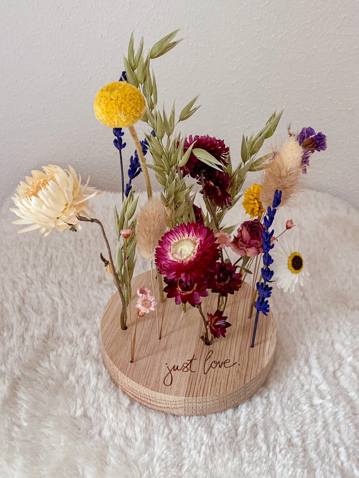 Flowerboard „just love“ Holzbrett mit Trockenblumen