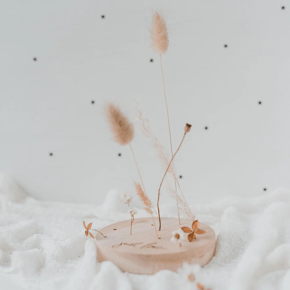 Flowerboard „just love“ Holzbrett mit Trockenblumen