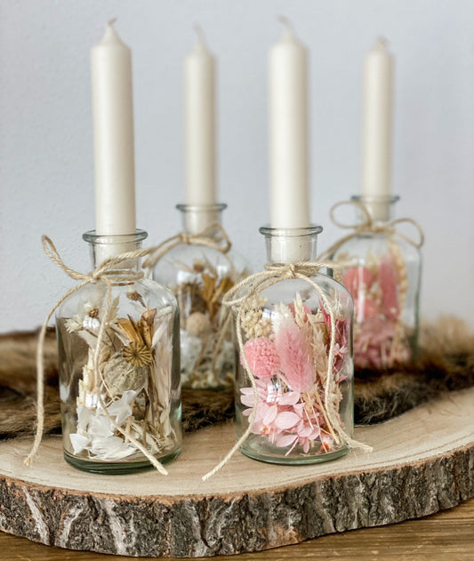 Trockenblumen im Glas, Trockenblumenstrauß im Glas, auch als Kerzenständer, Blumenglas