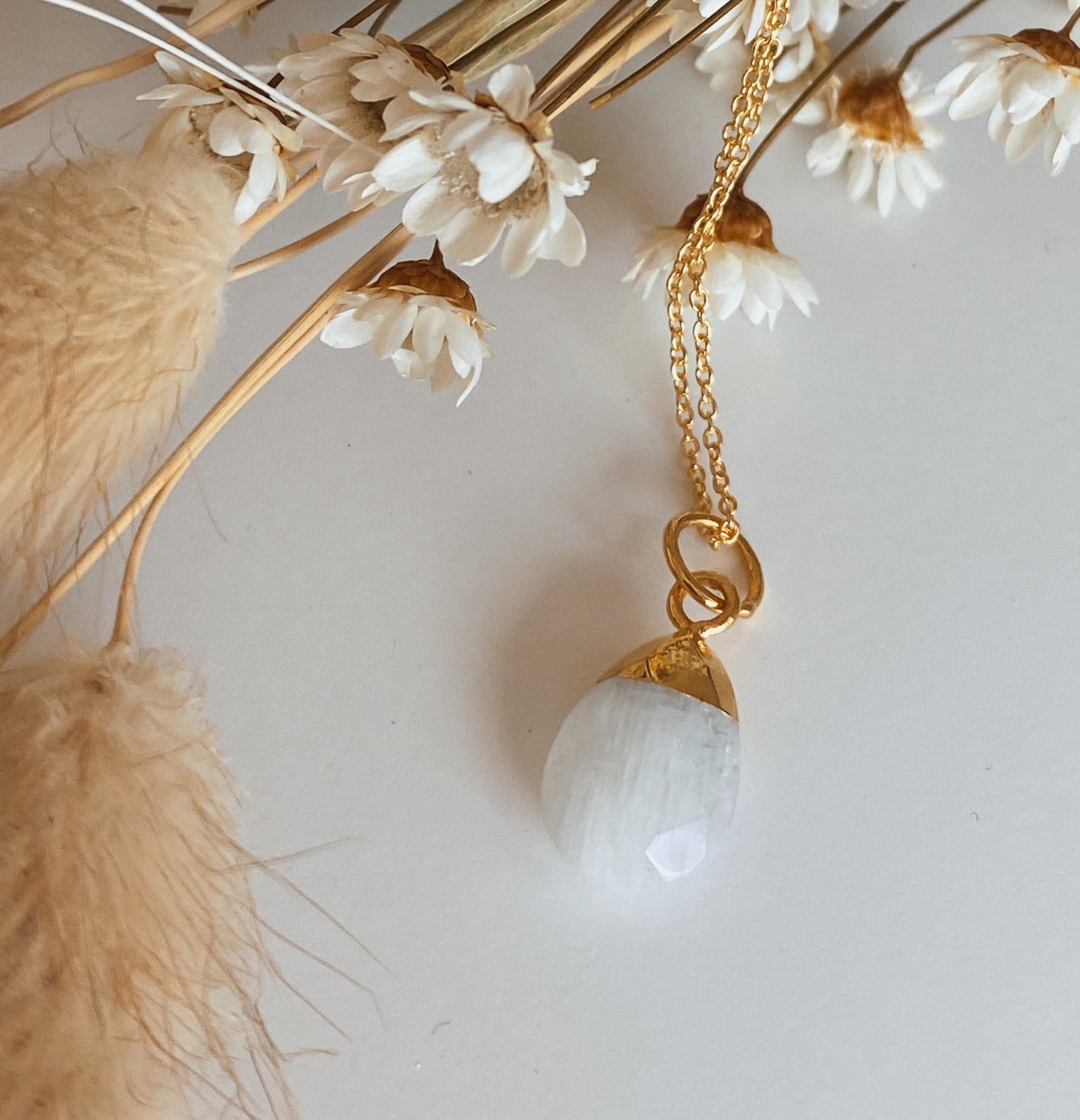 Edelstein-Kette Mondstein, Regenbogen-Mondstein |fair und ethisch gehandelt| nachhaltiger Schmuck