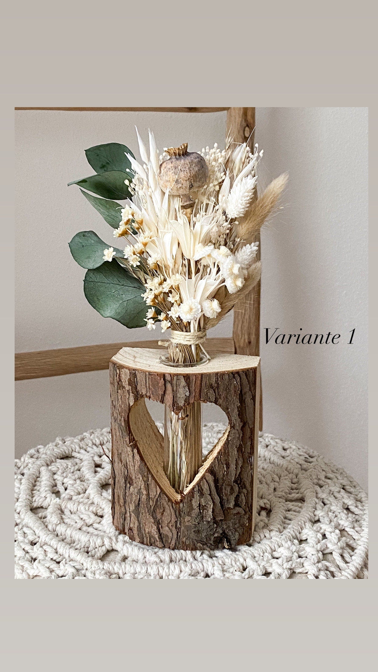 Trockenblumenstrauß „My Darling“ mit Holz-Vase in verschiedenen Farben mit Hafer, Craspedia, Lagurus, Glixia, Phalaris, Schleierkraut
